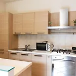 Elegante & Relax A 2 Min Dalle Qc Terme Apartament *